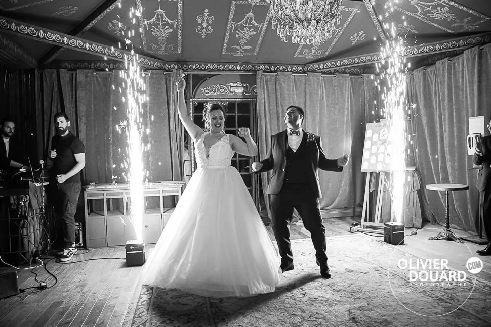 Château de Vallery entrée des mariés