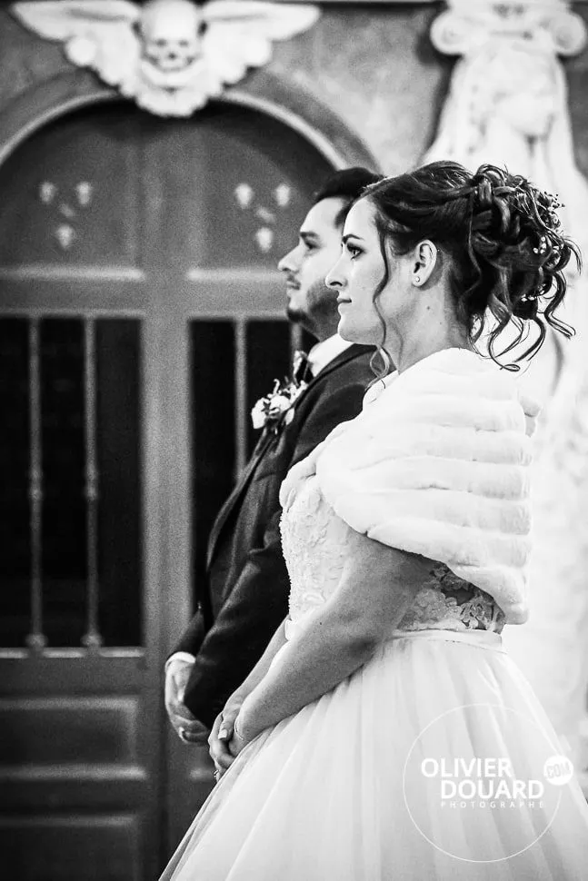 mariage rock n roll à l'église de Vallery