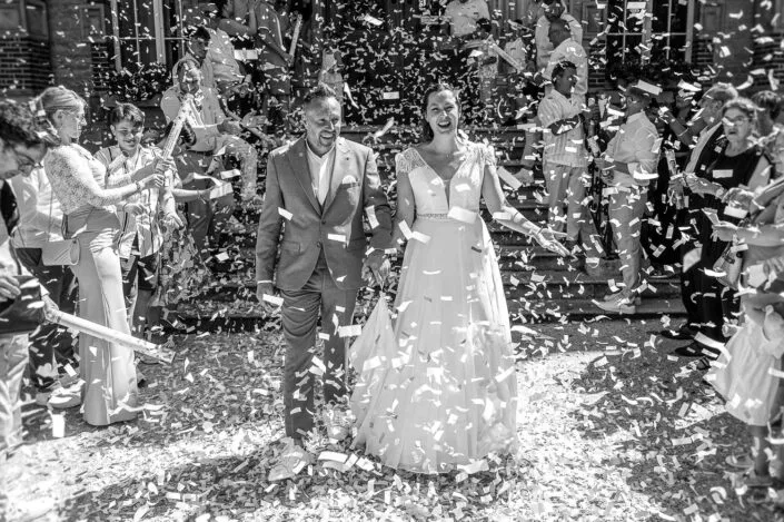 Des photos de mariage vivantes : un style qui s’adapte aux mariés et aux lieux